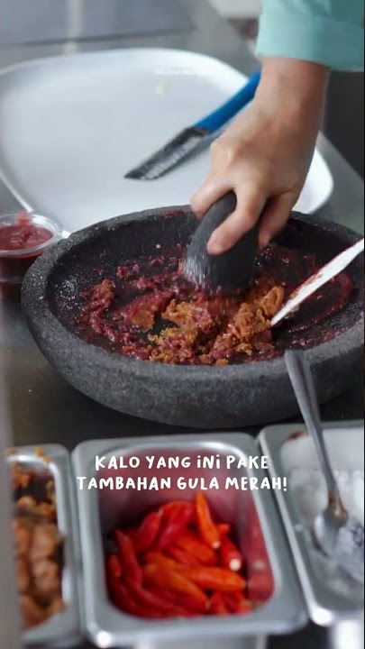Rujak Ngempet Elor Banyumulek, beneran bikin tergiur!