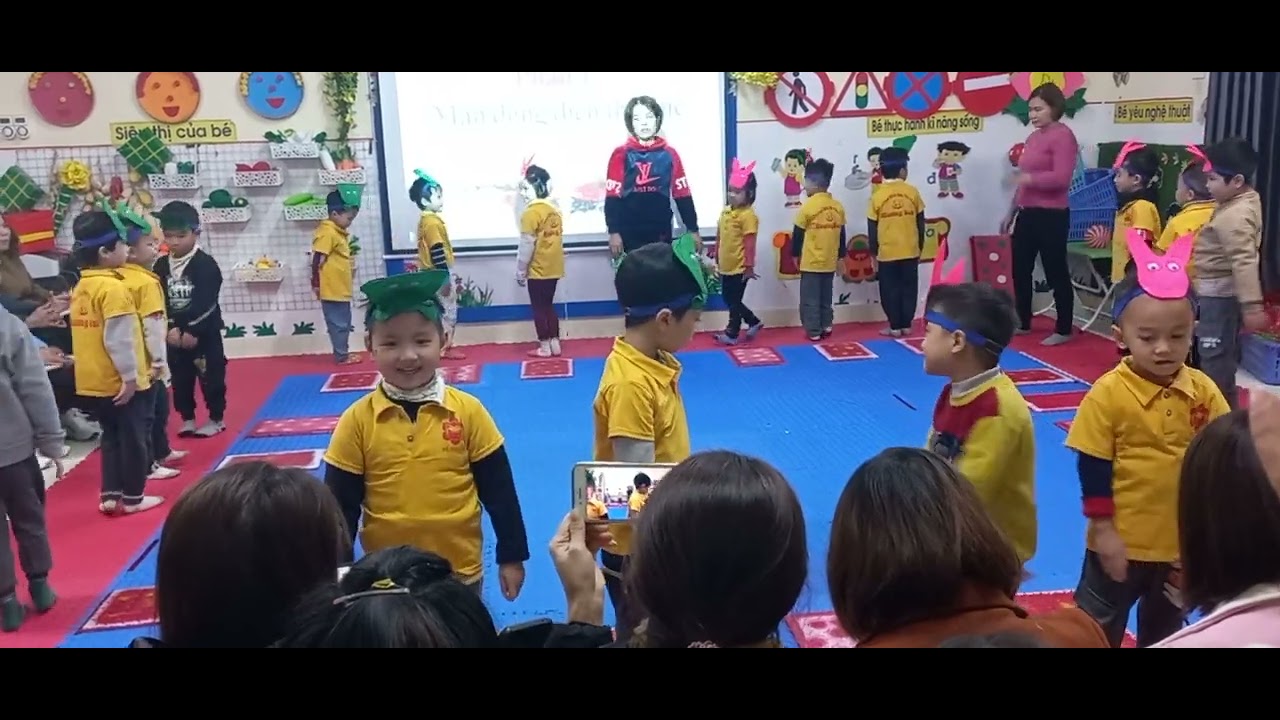 Thể dục : Bật xa 40-50cm 5-6t