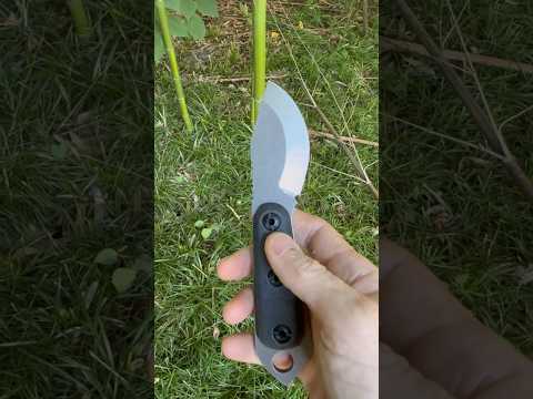 Shed Knives “Skur” doing work.
