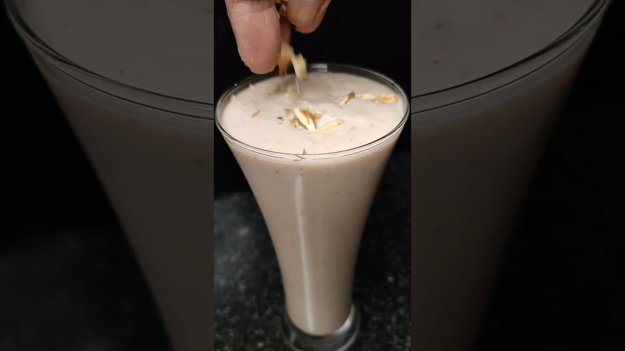 This is new Fig-Banana smoothie | Try it this summer for absolute cooling 