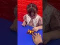 🧠✨ ذكاء وتحدي: بطلة من متلازمة داون تتدرب على مهارات النمو المعرفي بكل احترافية! 🎯👧