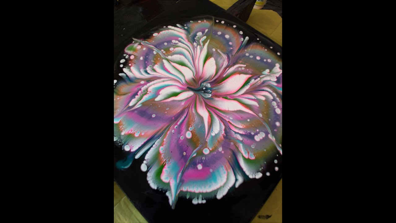 304 CUP BOTTOM reverse flower dip #flowerdip #AcrylicPouring # ...