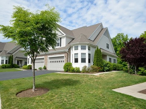 37 Carnoustie, Bloomfield, CT home video tour