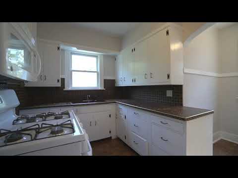 1827 Rainbow Dr, Cedar Falls, IA home video tour