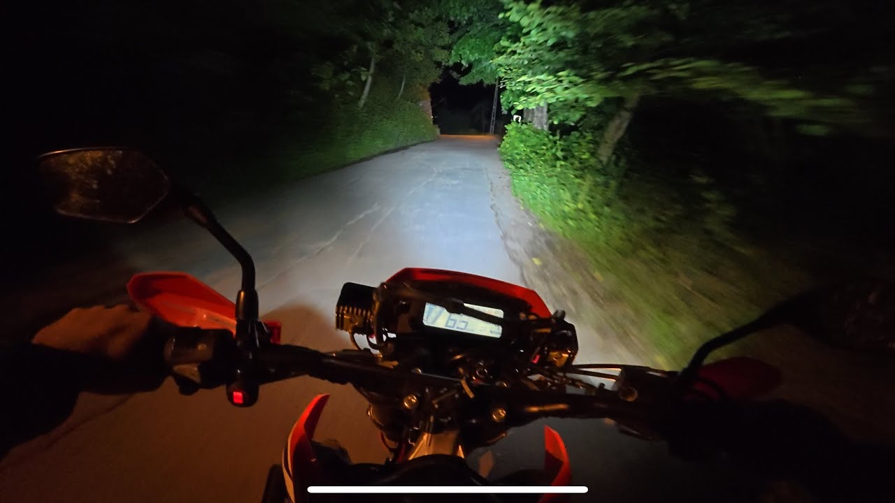 CRF250 NİGHT RİDE WİTH HELLA BLACK MAGİC 3,2” CUBE 