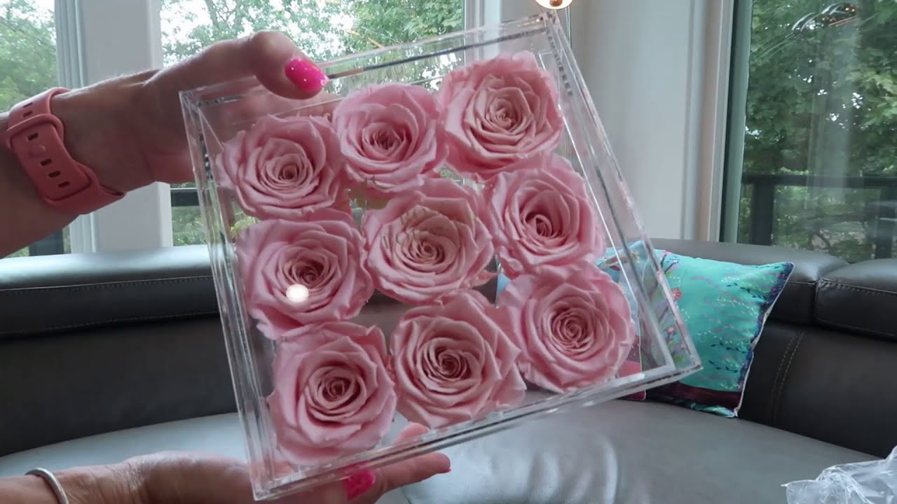 Unboxing Rose Forever New York - Crystal Essential Light Pink Preserved ...