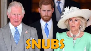 Charles SNUBS Camilla On The Eve Of Coronation To RECONCILE With Harry! QUEEN POSITION IS VACANT