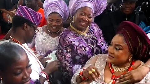 Actress Foluke Daramola On The Dance Floor At Her Mother's Final ẞuríal Party In Lagos