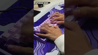 Does the Zoom65 Thock?