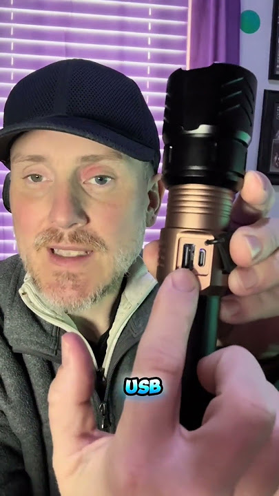 Meet the Skyfire US flashlight: not just your average flashlight! 🔦 With its ultra-bright beam,