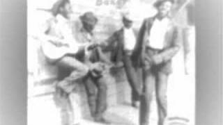 Memphis Jug Band - Aunt Caroline Dyer Blues chords