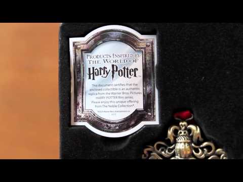 Harry Potter Unboxing - The Hogwarts Ornament