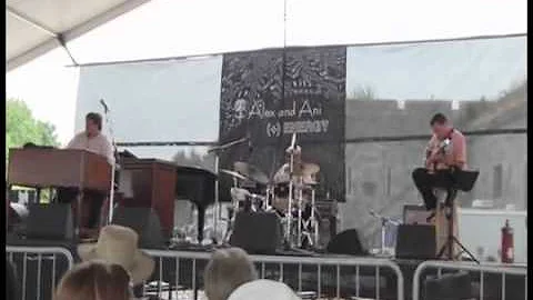 Newport Jazz Festival 2011 Joey DeFrancesco Trio [#2] - V & G