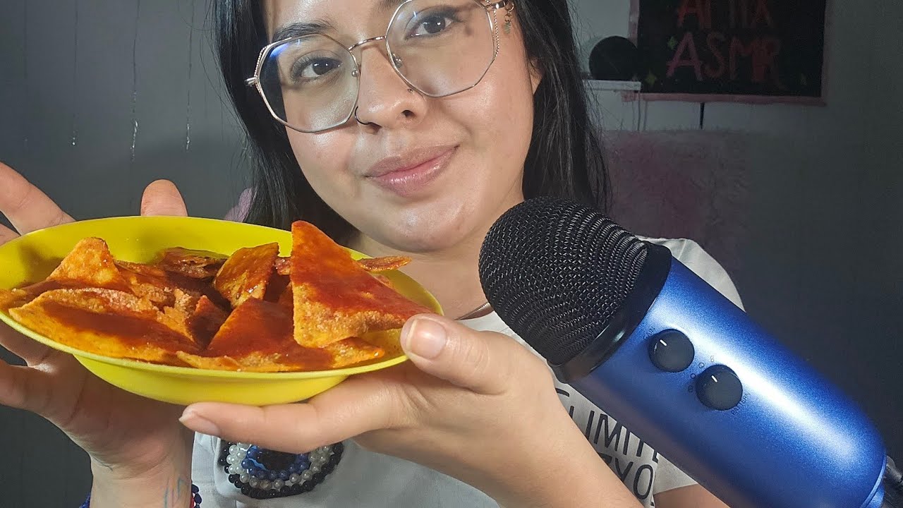 ASMR COMIENDO DORITOS CON SALSA 🔥