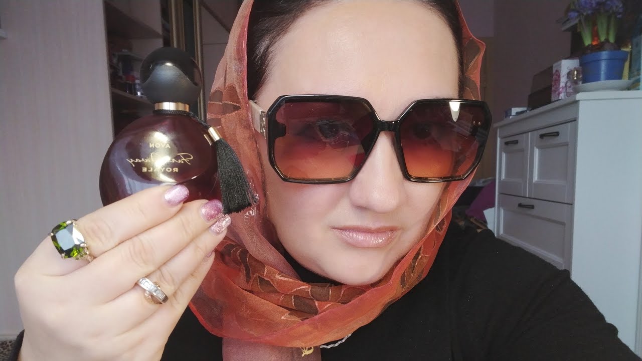 AVON FAR AWAY ROYALE...La Vie est belle LANCOME 