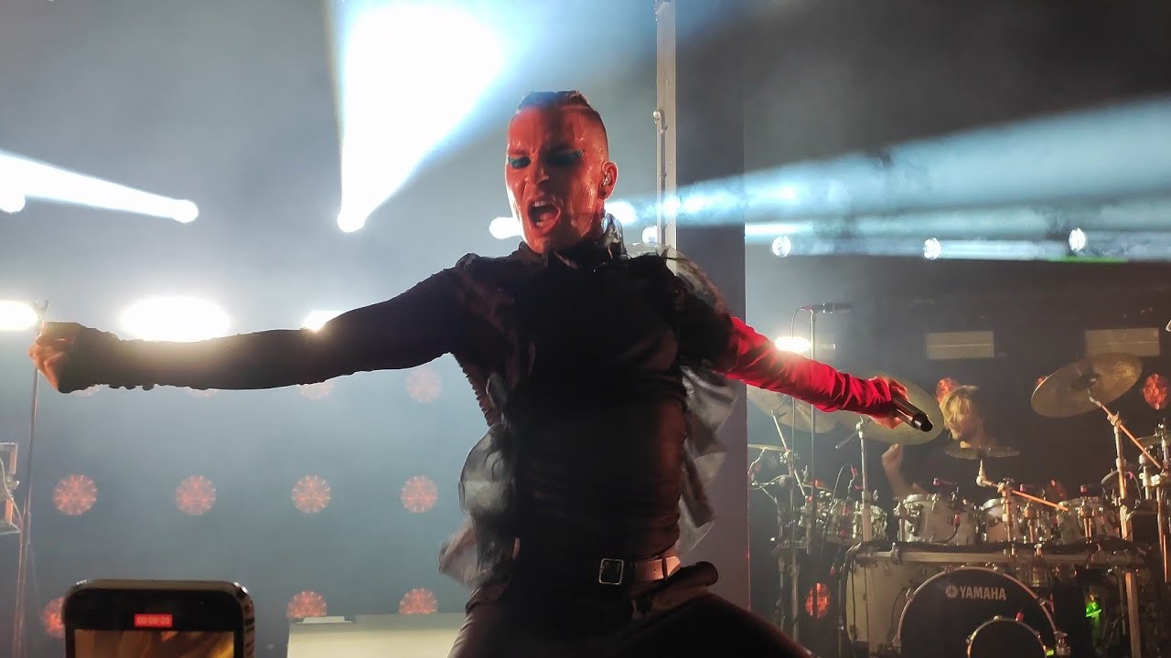 Antti Tuisku GRINDR MAYHEM Tuulos, Kapakanmäki YouTube