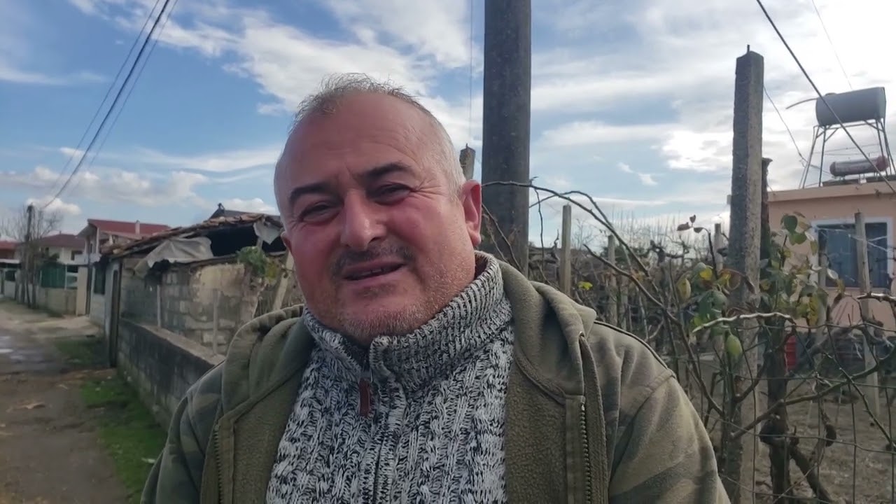 Toka të përmbytura,fermerët në fshatin Salce-Kozare: Dëmet nuk llogariten, ishte piku i prodhimit