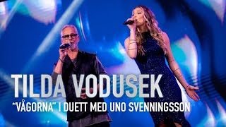 Tilda Vodusek och Uno Svenningsson sjunger Vågorna i Idol 2023