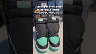 Unboxing and First Look at the Jordan 1 Retro High OG Green Glow #airjordan #nike #sneakers #shorts