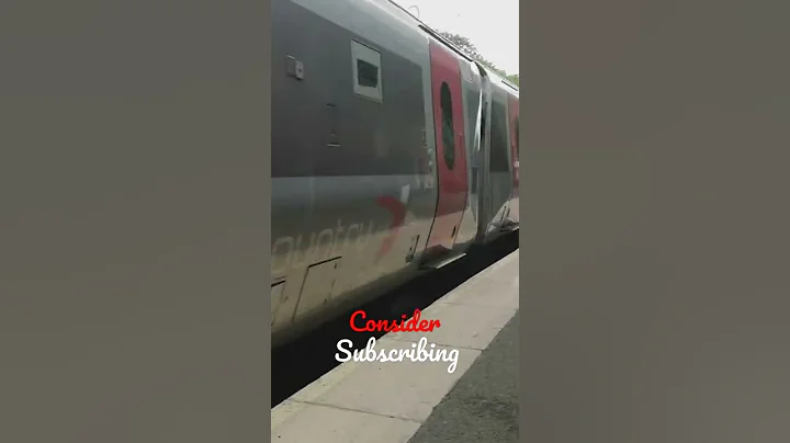 Cross Country Class 221 (Voyager) passing through Five Ways #shorts #trainspotting #diesel