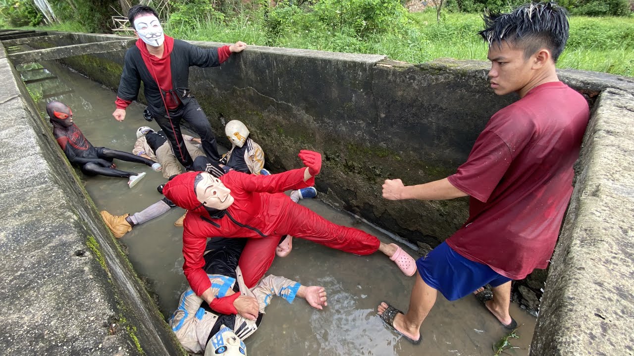 Sốc Anh Bốn Sans Và 707 Bị Hạ Gục Dưới Rãnh Nước Lò Thị Chu  Lộ Bộ Mặt Thật ..