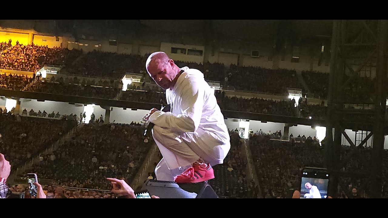 Five Finger Death Punch - Lift Me Up Live Detroit 2023
