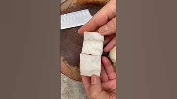 Thói quen ăn trái chuối của người ba tư ngộ he!