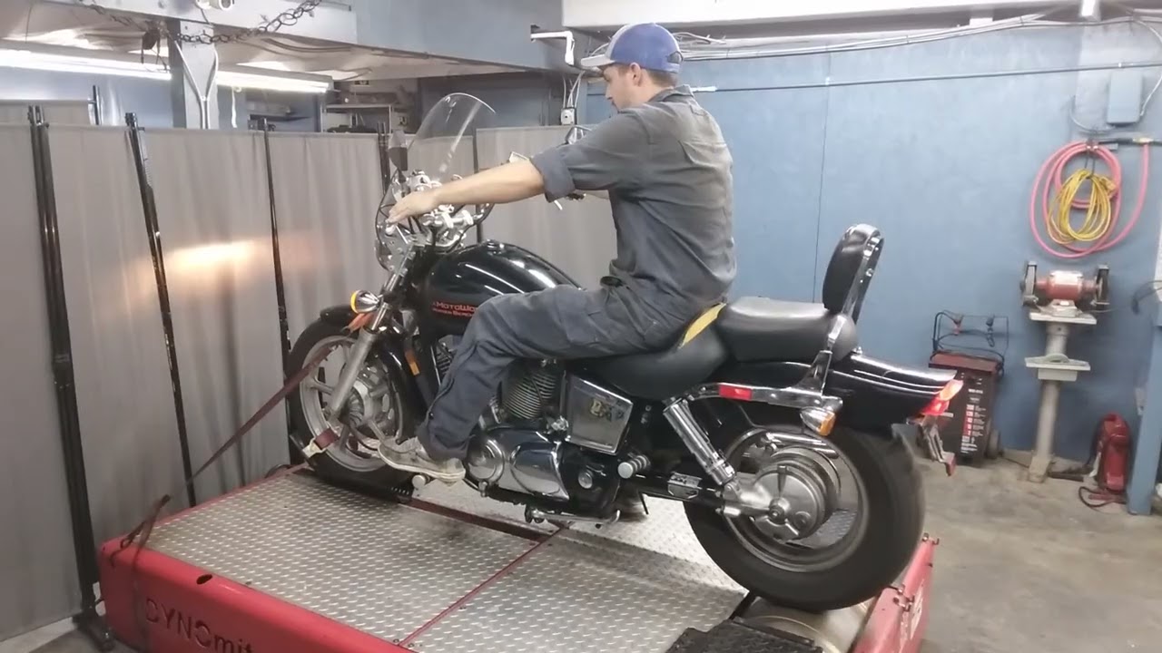 H453 2005 Honda VT1100C Shadow Spirit