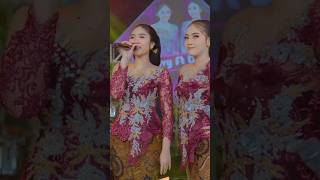 Dike Sabrina Ft Silvy Kumalasari  Sentir Lengo Potro  Warunge Dibuka byak Ditoto Sendok Cangkire