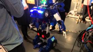 BRAVE ROBOTICS 'JDEITE QUARTER' 歩行