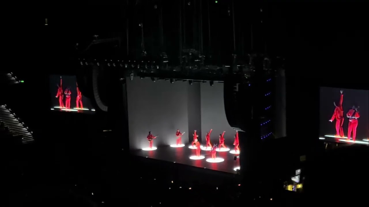 David Byrne - Who Is the Sky? - 17/1/26 - Brisbane Entertainment Centre - Brisbane, Australia  