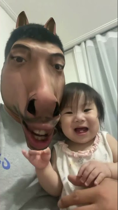Cute baby scared watching horse effect on her dads face🤣🤣 #shorts #viral #status
