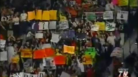 Raw show opening 2002