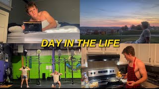 day in the life of a unemployed 19 year old