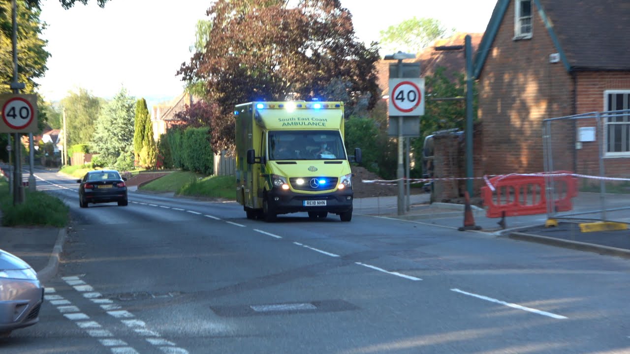 Ambulance Responding Quickly with Lights + Siren! - YouTube