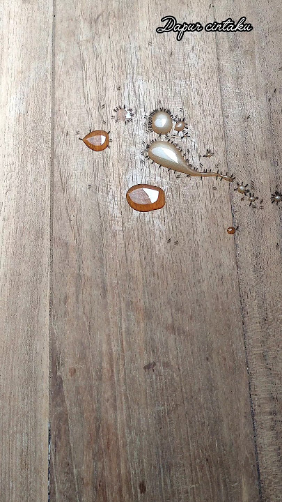 HOW TO DIFFERENTIATE BETWEEN REAL AND FAKE HONEY