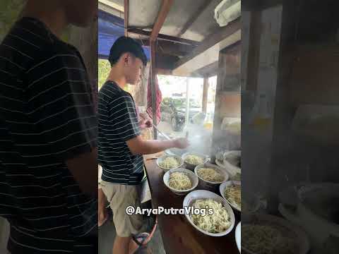 Pake mangkok bakso!!!  #streetfood