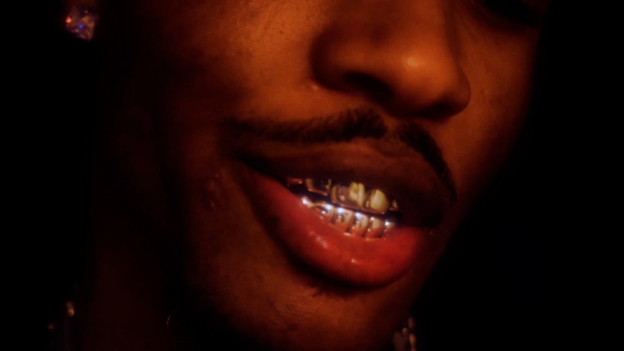 YouTubeでFRESH - F.W.I (Official Music Video)を視聴 YouTubeでFRESH - F.W.I (Official Music Video)を視聴
