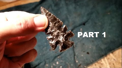 852 - Flintknapping Stockton Corner-Notched Point 1st Attempt 1/3