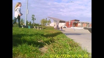 Traxxas Rally VXL Skate Park Bash 02