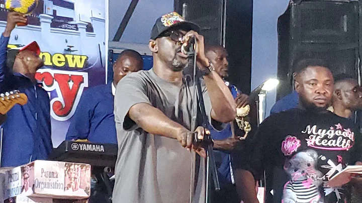 SEE WHAT HAPPEN BETWEEN PASUMA & DENDE ON STAGE AT ILARO YOUTH CANIVAL 2025