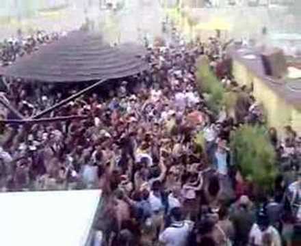 Happy hours Coco-Loco Marina di Ravenna - YouTube Happy hours Coco-Loco Marina di Ravenna - YouTube
