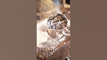 How Hex Bolt Get Polished Inside a Factory