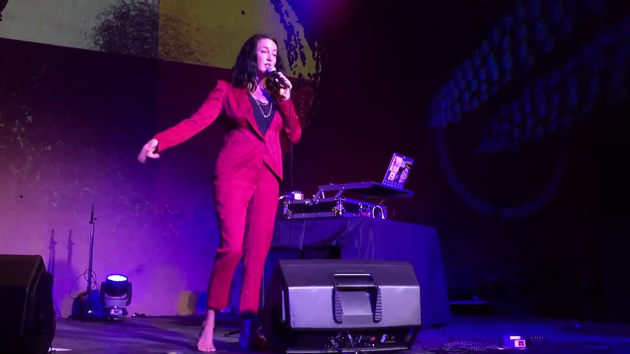 Kinnie Starr - Everthing Changes