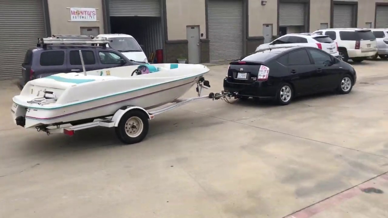 Prius Towing A Boat