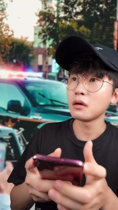 When you meet Korean police 🤣