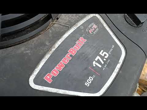 Video: Magkano ang langis na nakukuha ng isang Briggs at Stratton 17.5 hp engine?