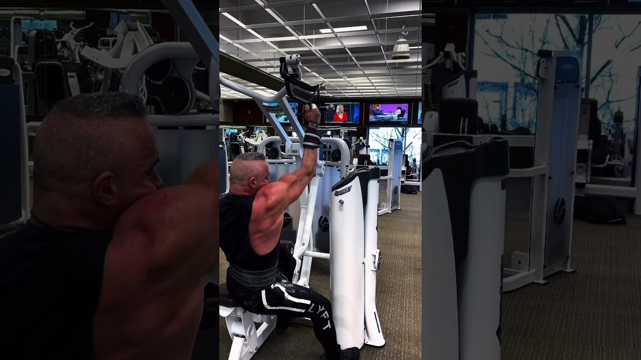 One arm pulldowns, using a cable handle as your handle is a great way to target your lat for width