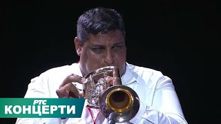 61. Dragačevski sabor trubača u Guči 2022 / Nastup trubačkog orkestra Elvisa Bajramovića, Bojnik