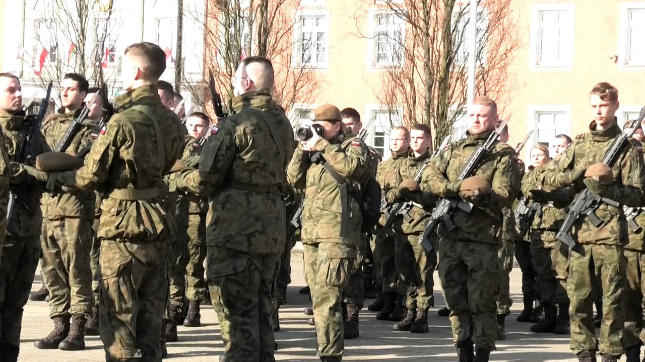 Przysięga Wojskowa  Żołnierzy 12 WBOT Piła  Plac Staszica 28.02.2026r.